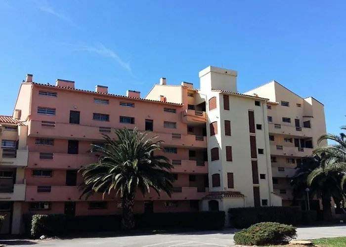 Climatise Avec Piscine, Parking - - Fr-1-388-48 *